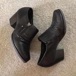 Black Wear Ever Ankle Boots